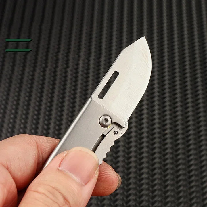 Mini Outdoor Folding Steel Knife